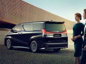 Wyceniony pierwszy minivan Lexusa